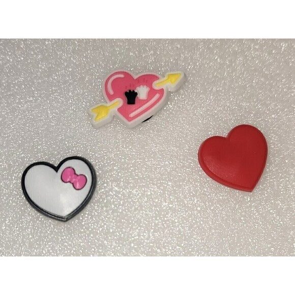 New 2 Hello Kitty Hearts & Another Heart Jibbitz - Picture 1 of 5